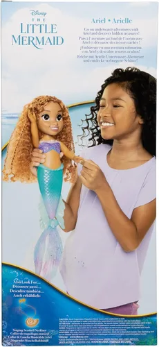 Vista 7 de The Little Mermaid Disney Little Mermaid Movie - Impresionante muñeca Ariel de 15 pulgadas con cola iridiscente nacarada y aletas de tela brillante
