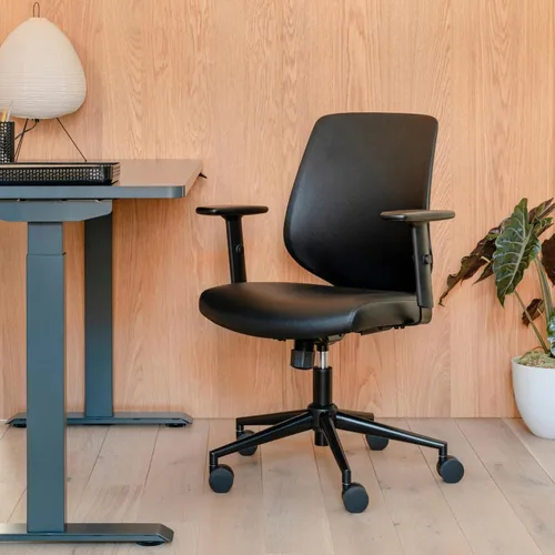 Vista 2 de Branch Silla diaria - Silla de oficina de cuero vegano con giratorio, descanso lumbar y reposabrazos ajustables, asiento cómodo para mejorar la negro