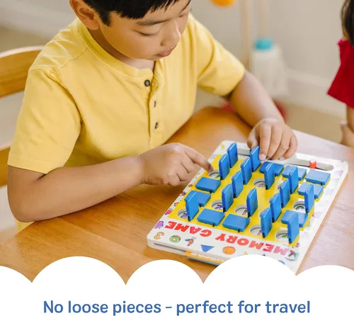 Vista 12 de Juego de memoria para viajes Melissa & Doug Flip to Win, juego de mesa de madera, 7 tarjetas de doble cara
