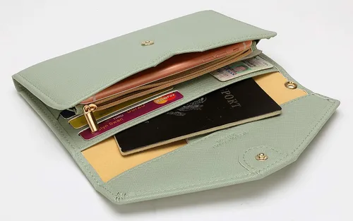 Vista 8 de Billetera y porta pasaporte y documentos de viaje (Ver.5) para mujer con bloqueo Rfid y correa para la muñeca #28 verde silencioso Ver.5