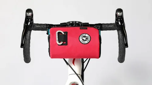 Vista 10 de ULAC COURSIER COLLECTION Neo Porter Bolsa para manillar de bicicleta, con ojales frontales para luces y gafas de sol y una correa para el hombro