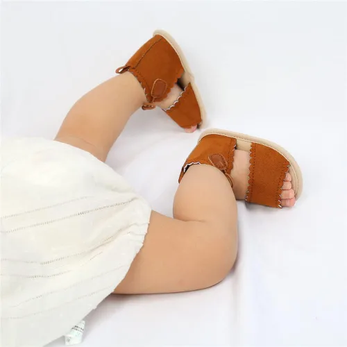 Vista 2 de Sandalias de verano para bebés, niños y niñas, para vestido de boda, zapatos planos para recién nacidos, zapatos de cuna para primeros pasos