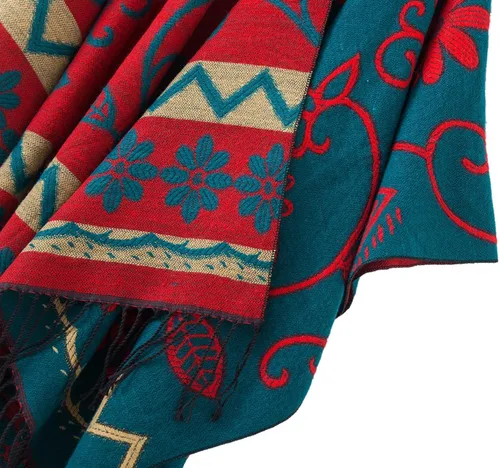 Vista 3 de Poncho con flecos, con estampado vintage, estilo retro, a la moda, para mujer. Capa, chal.