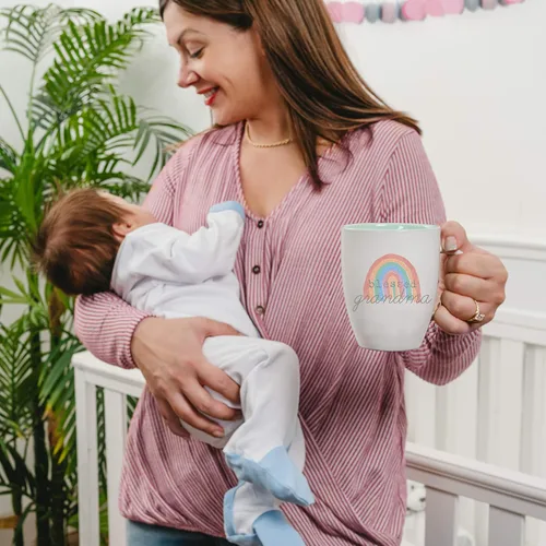 Vista 5 de Blessed Grandma - Taza de café para bebé de gres de 20 onzas