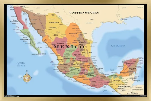Vista 15 de Trends International Map - Póster de pared de México, 14.725" x 22.375", versión con marco de madera de granero