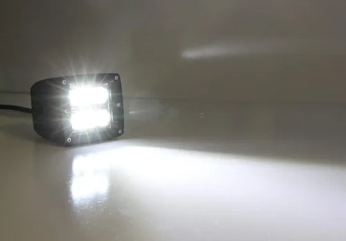 Vista 2 de iJDMTOY Luces LED cúbicas de alta potencia de 2 x 3 pulgadas, 24 W, compatible con Jeep Truck Off-Road ATV 4WD 4x4, haz puntual, blanco xenón