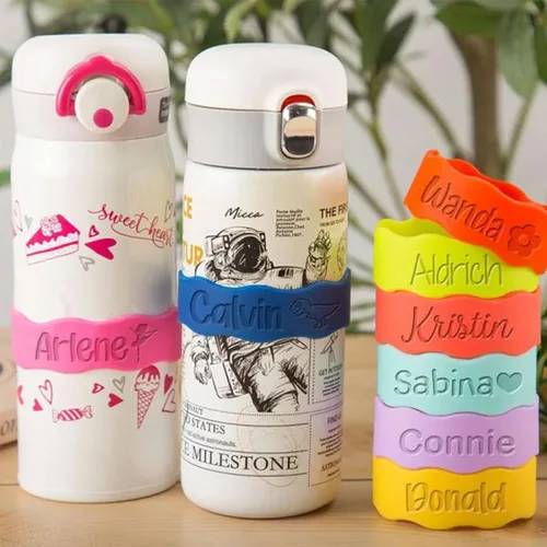 Vista 6 de Etiquetas personalizadas para biberones para guardería, bandas de silicona para botellas de agua, etiquetas de nombre para guardería, bandas