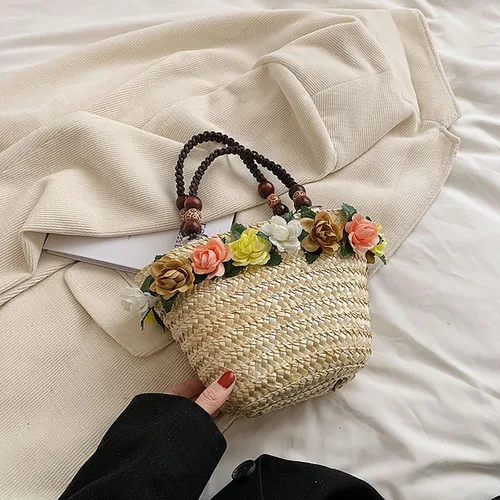 Vista 5 de Bolso de mano de paja de flores para mujer, bolso de hombro con asa trenzada retro de verano, bolso de hombro bohemio para playa y viaje