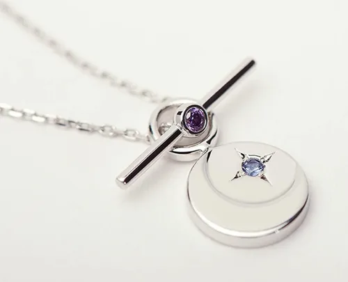 Vista 2 de BTS STONEHENgE Moment of Light Jewelry - Collar oficial del ejército