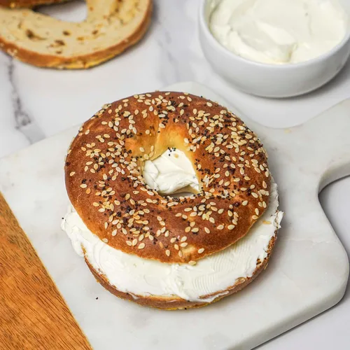 Vista 6 de Hero Todo en Uno Bagel - 5g de carbohidratos netos, 17g de proteína, alta en fibra, 140 calorías por porción (2 paquetes (10 bagels))