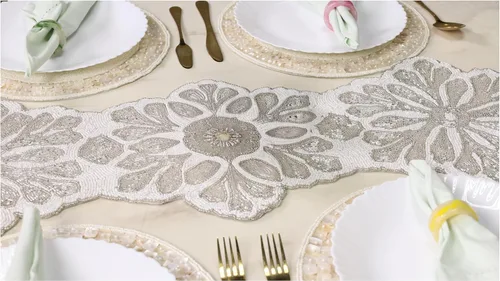 Vista 26 de CLEENTABLE Camino de mesa decorativo con cuentas de 36 pulgadas, diseño floral hecho a mano con respaldo de poliéster duradero para comedor, mesa