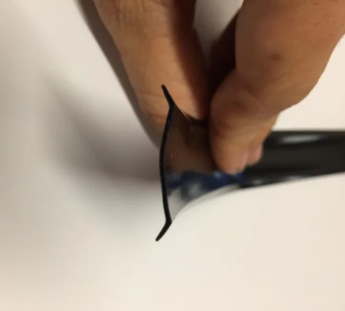 Vista 3 de Automotive Authority - Cubierta para tornillo de moldura de vinilo negro de 1" para casa rodante, cámper, tráiler (negro, 30.5 metros)