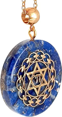 Vista 3 de Collar con colgante de energía de orgón con estrella de David Chai de acero dorado y auténticas piedras de lapislázuli. Fabricado en Estados Unidos