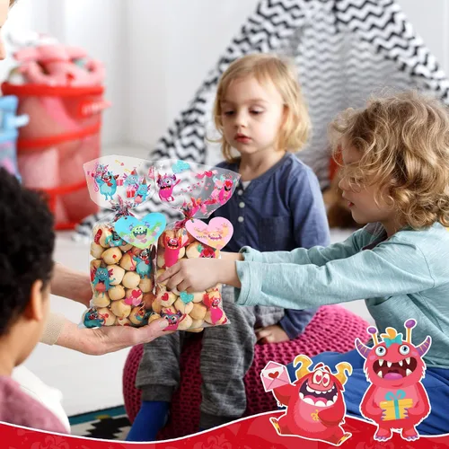 Vista 5 de Funrous 180 bolsas de celofán de San Valentín a granel, bolsas de plástico para el día de San Valentín con etiqueta de corazón y lazos para niños