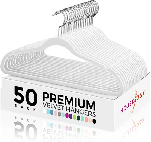 Vista 23 de HOUSE DAY - Paquete de 50 perchas de terciopelo premium, perchas antideslizantes de fieltro aterciopelado, perchas resistentes para ropa con gancho