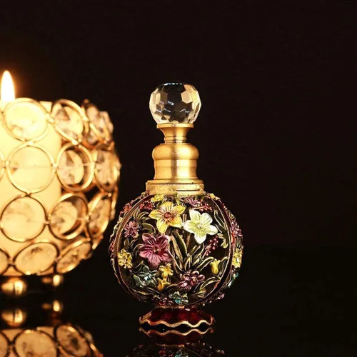 Vista 9 de Paquete de botellas de perfume de vidrio vintage y de flores