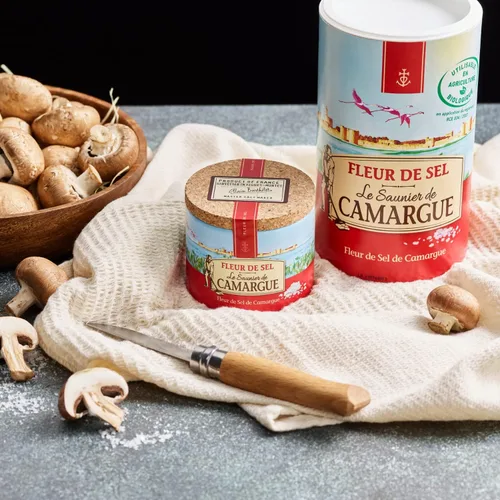 Vista 6 de Le Saunier De Camargue Fleur De Sel - Sal marina, recipiente de 35.27 onzas (2.2 lbs) (paquete de 2)