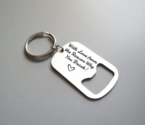 Vista 2 de Llavero abrebotellas de cerveza con el amor de la razón por la que bebes regalo para el día de San Valentín para marido novio regalo para el día