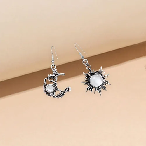 Vista 5 de Aretes colgantes vintage bohemios de ópalo con forma de sol y luna, piedra de luna, gancho de piedra natural, bohemios para mujeres y niñas, joyería