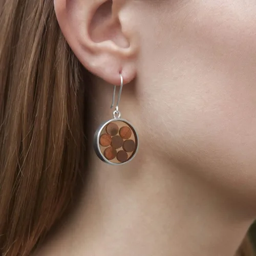 Vista 2 de Wood Statement Circle Earrings, Boho Style Dangle Drop Sterling Silver 925, Wood and Resin Interior, Polished finish, Handmade in Peru by Claudia