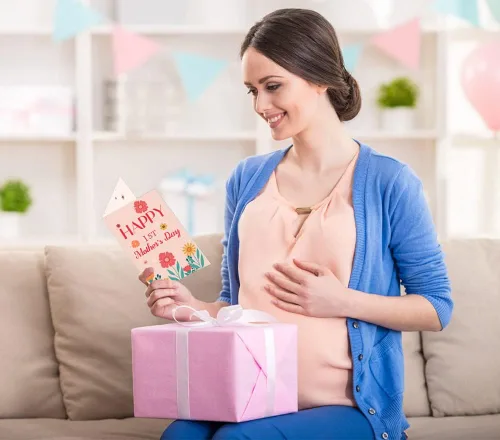 Vista 2 de WaaHome Tarjeta de feliz primer día de la madre para la nueva mamá, tarjeta de regalo del día de la madre de flores para primera vez, esperando