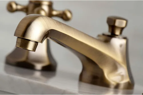 Vista 2 de Kingston Brass KS4463BX Grifo de baño extendido de 8 pulgadas, latón antiguo