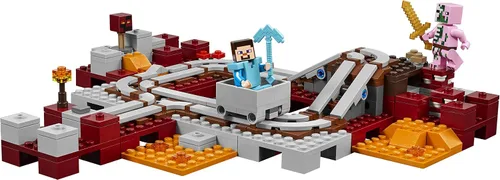 Vista 7 de LEGO Minecraft El Ferrocarril del Nether 21130