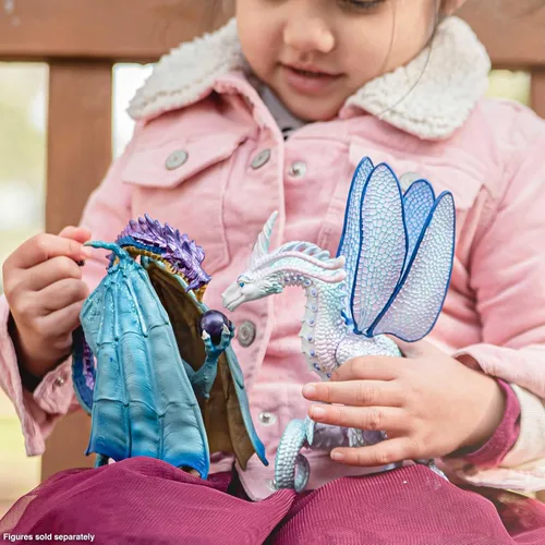 Vista 4 de Safari Ltd. Figura de dragón de hadas, figura de fantasía detallada de 7.25 pulgadas, juguete para niños, niñas y niños a partir de 4 años