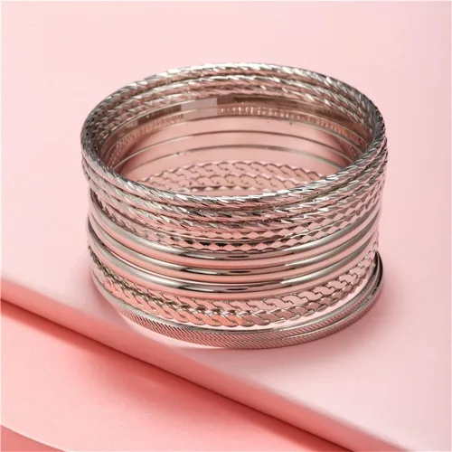 Vista 5 de Juego de 16 pulseras de oro para mujer, pulseras texturizadas apilables de varias capas, juego de joyas bohemias.
