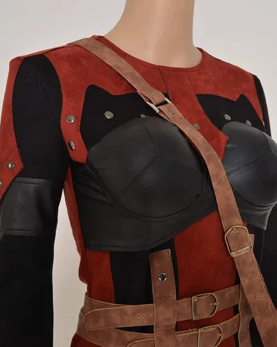 Vista 6 de miccostumes Disfraz de asesino oscuro para mujer, conjunto de cosplay con capucha