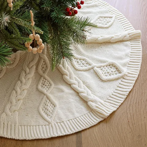 Vista 4 de Falda de árbol de Navidad de 48 pulgadas: Falda de árbol de punto de cable trenzado en diamante para árbol de 7.5 pies, falda de árbol blanco crema