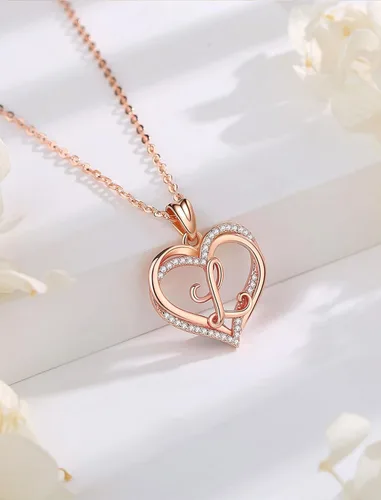 Vista 2 de INFUSEU Collares únicos con iniciales para mujeres y niñas, joyería con letras de corazón pequeño, regalos personalizados significativos