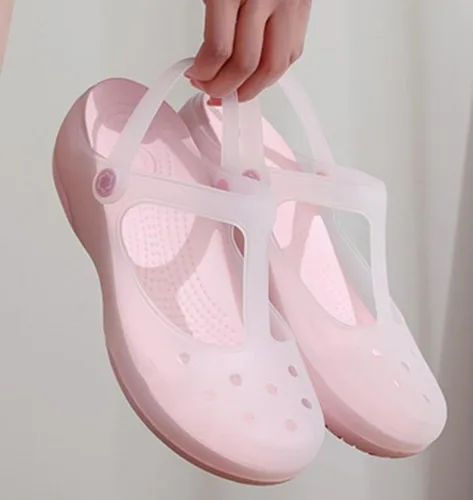 Vista 2 de Zuecos clásicos transparentes de color sólido para mujer, cómodos, suaves y antideslizantes, sandalias de playa de gelatina para actividades al aire