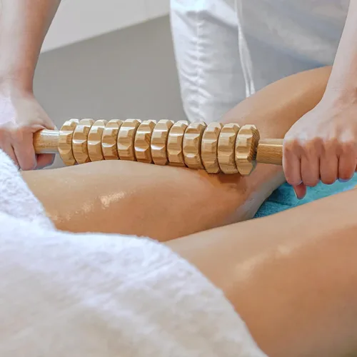 Vista 3 de Herramientas de rodillo de masaje de terapia de madera curva, drenaje linfático, masaje de celulitis y rodillo muscular de madera para cintura