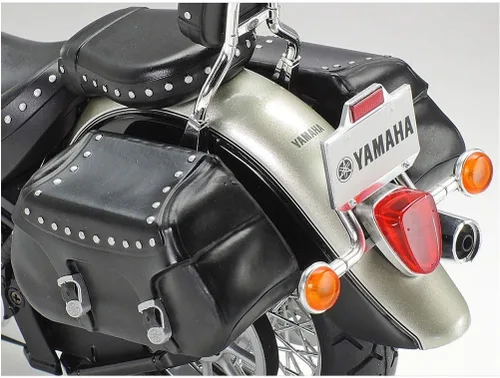 Vista 5 de Tamiya 14135 1/12 Yamaha XV1600 Road Star Kit de modelo de plástico personalizado