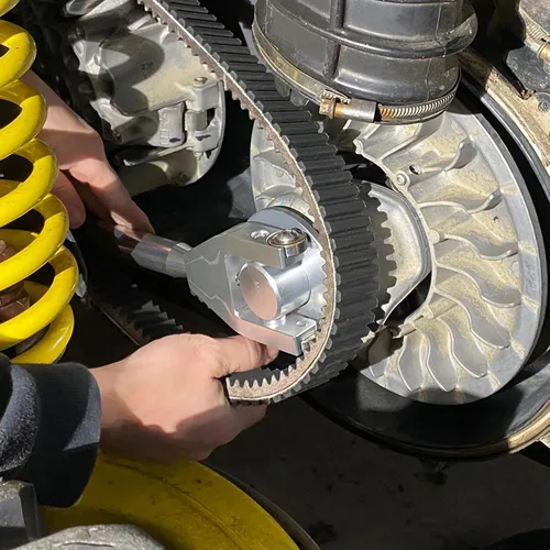 Vista 8 de KEMIMOTO Herramienta de cambio de cinturón X3 compatible con Can am Plateado