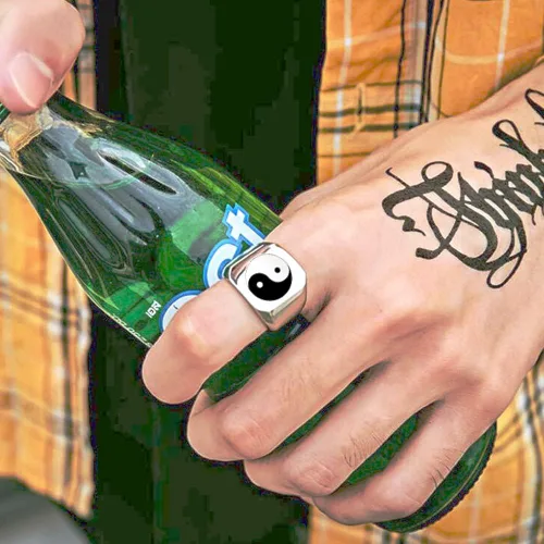 Vista 3 de Anillo de banda de Tai Chi Yin Yang de acero inoxidable Ba Gua Equilibrio Taoísmo Zen Spirit Talismán, Sello de religión, Banda gruesa