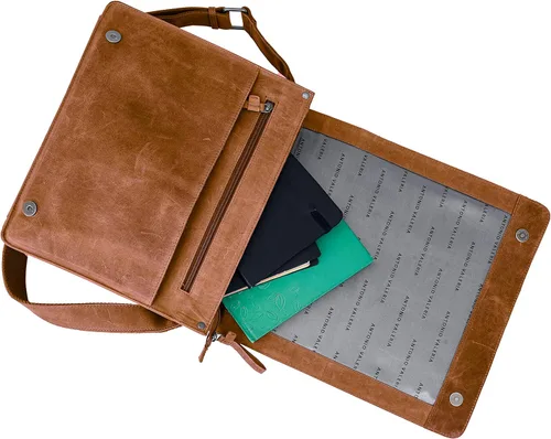 Vista 4 de ANTONIO VALERIA Albert Cognac Leather Messenger Bag for Men