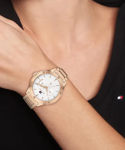 Vista 4 de Tommy Hilfiger Reloj multifunción de cuarzo para mujer con esfera blanca plateada (Modelo 1782682), Oro Rosa, Classic