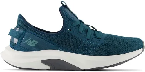 Vista 3 de New Balance DynaSoft Nergize Sport V2 Cross Trainer para mujer