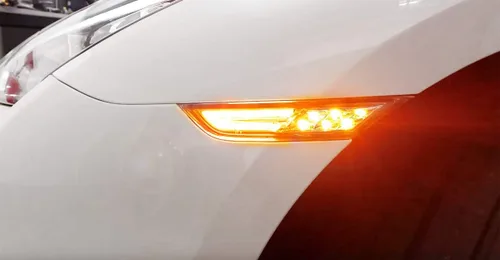 Vista 5 de iJDMTOY JDM - Kit de luz de marcador lateral frontal 3D ámbar transparente compatible con Nissan GT-R 2007 en adelante, alimentado por 30 diodos