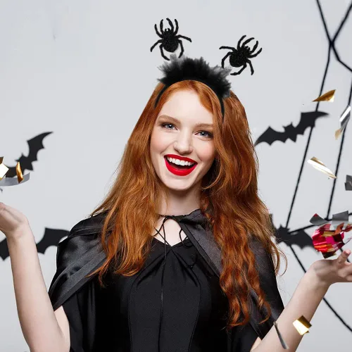 Vista 3 de KOLONAMS Diademas de Halloween de araña negra con purpurina para el pelo de Halloween, sombrero de aro para el pelo de Halloween, desfile, fiesta