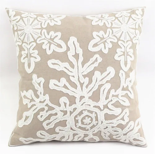 Vista 3 de WOMHOPE 18" Funda de algodón bordada roja y beige, fundas de Navidad, fundas de almohada rectangulares, funda de cojín, almohada para sillón, cama