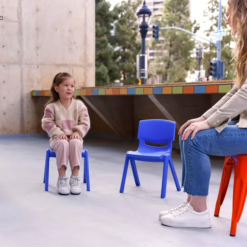 Vista 2 de ECR4Kids Silla Escolar Apilable de 12 Pulgadas de Plástico, Muebles para Aula, Azul, Paquete de 4