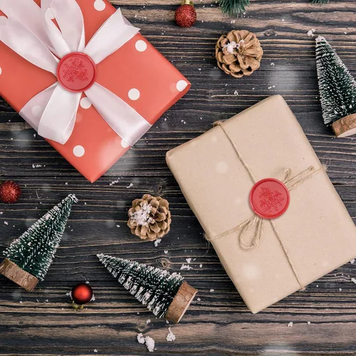 Vista 6 de Kit de sellos de cera de Navidad, sellos de cera de Navidad con mango de madera, 120 cuentas de sello de cera, cuchara para derretir cera y velas