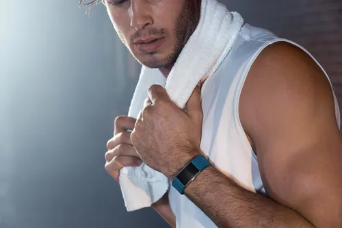 Vista 4 de 2 muñequeras Fitbit Charge de ritmo cardíaco + fitness, FB407SBUL, Azul, 1, 1
