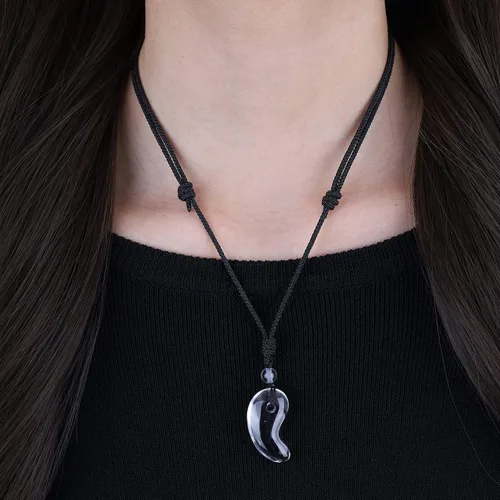 Vista 2 de Collar con dije Amorwing, de tres tesoros sagrados, magatama