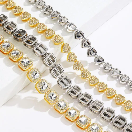 Vista 7 de DIDISEE Cadena de eslabones cubanos de oro y plata para mujer, collares de tenis con forma de corazón, cadena de diamantes, collar en capas, collar
