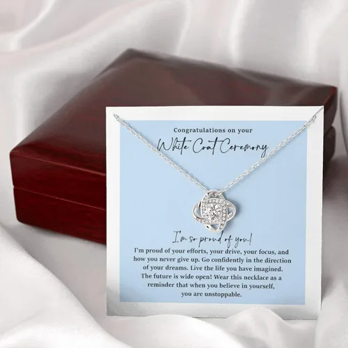 Vista 2 de BellezaNova Collar de graduación para ella 2023 Collar de graduación 2019 para mujer, para la reina de mi vida Collar de amor infinito, regalos