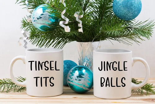 Vista 2 de We Got Good Juego de tazas de tetas de oropel de Jingle Balls (15)